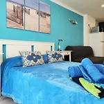 아파트 Estudio Borinquen Near The With Pool *